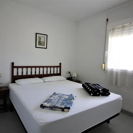 2056 Rocmar 7 3-c, Excelente Situacion Frente Al Puerto Pesquero Y Con Vista A La Bahia. Gran Terraza. Gran Parking Publico Delante. - Es-258-49 Apartment Roses