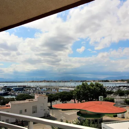 2056 Rocmar 7 3-c, Excelente Situacion Frente Al Puerto Pesquero Y Con Vista A La Bahia. Gran Terraza. Gran Parking Publico Delante. - Es-258-49 Apartamento *